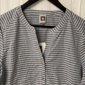 Grey Striped 3/4 Sleeve Anne Klein Blouse, S